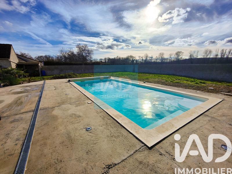 Maison - 112 m² - 7 pièces