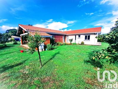 Maison - 185 m² - 5 pièces