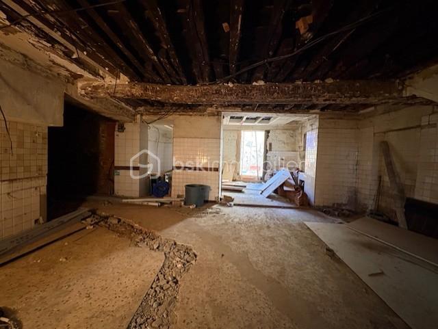 Immeuble - 250 m² - 9 pièces