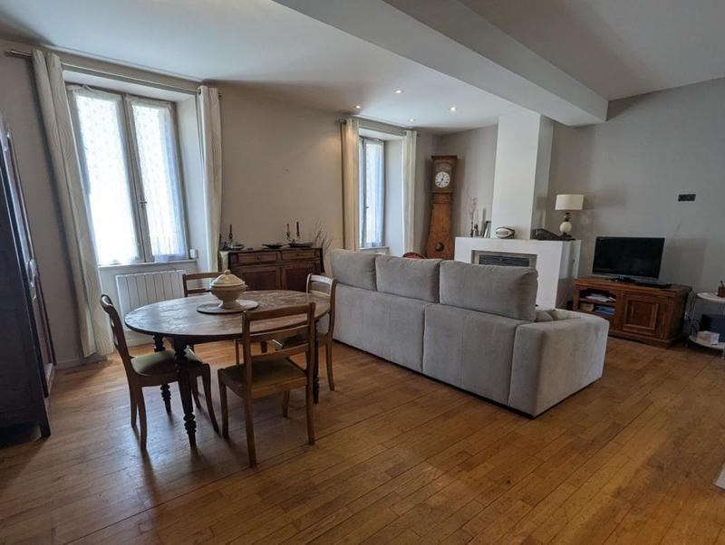 Maison en pierre - 114 m² - 4 pièces
