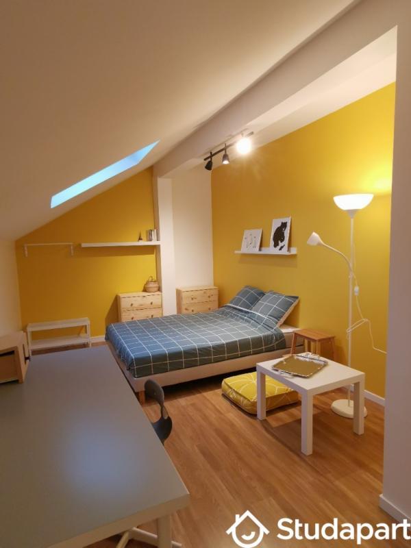 Chambre - 15 m² - 1 pièce