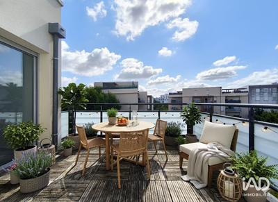 Appartement - 119 m² - 6 pièces