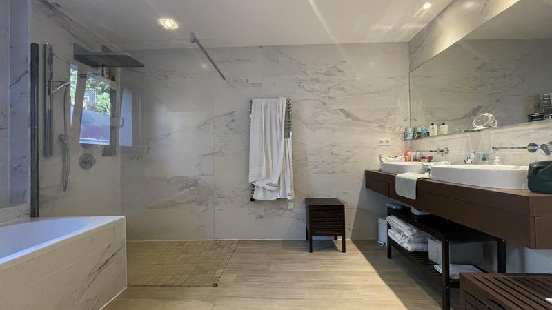 Maison d'architecte - 200 m² - 5 pièces