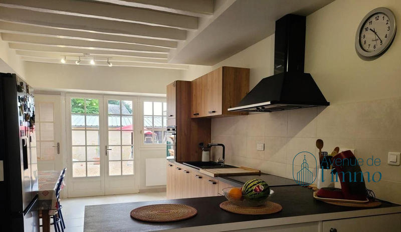 Maison - 121 m² - 5 pièces