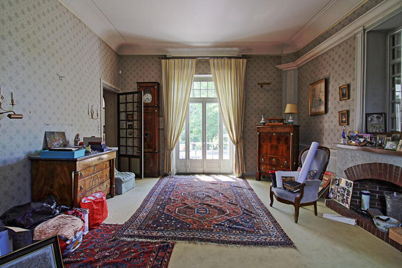 Demeure - 194 m² - 7 pièces