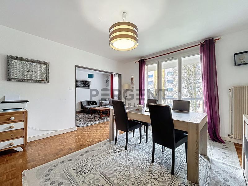 Appartement - 76 m² - 4 pièces