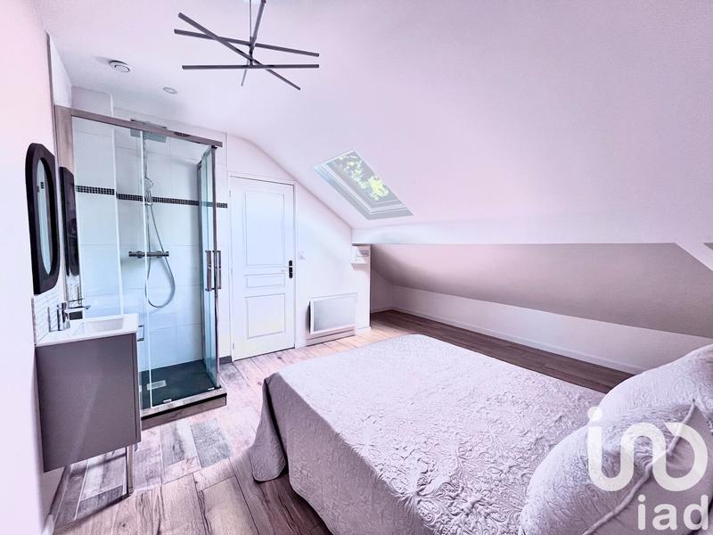 Maison - 170 m² - 7 pièces