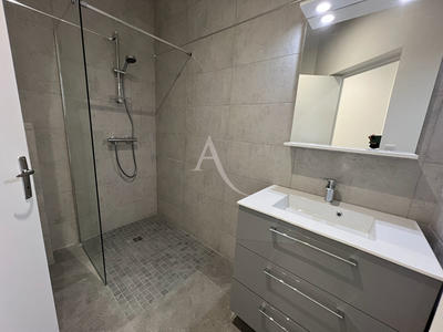 Appartement - 63 m² - 2 pièces