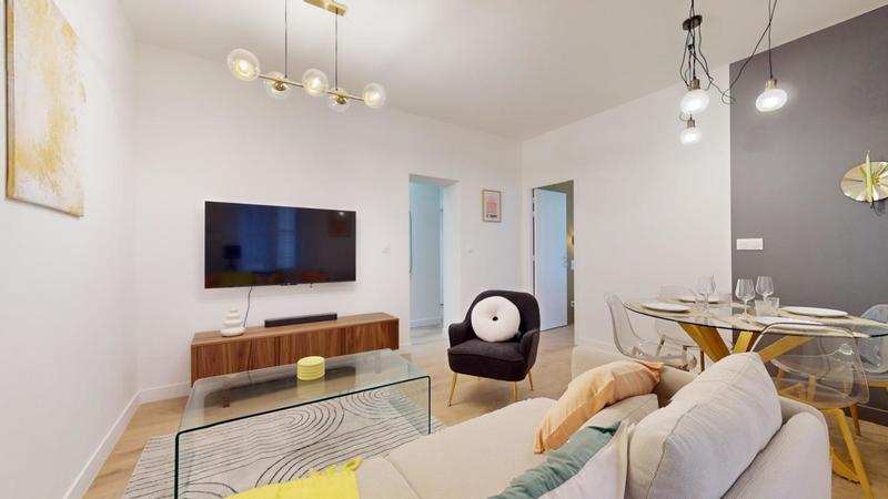 Appartement - 77 m² - 5 pièces