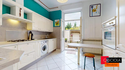 Appartement - 85 m² - 4 pièces