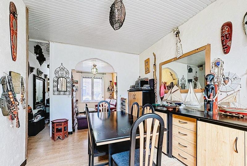 Maison - 90 m² - 5 pièces