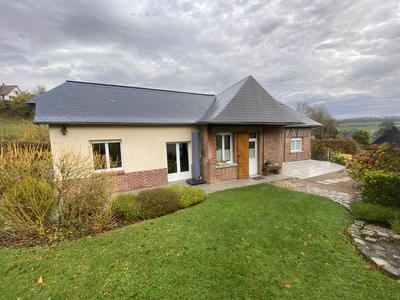 Maison - 80 m² - 5 pièces