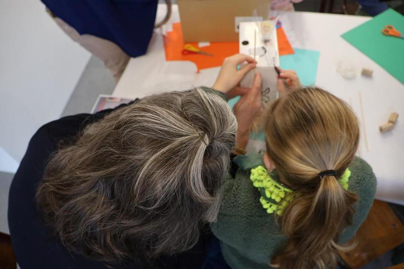 Visites-ateliers famille de l'exposition Noctule Destrier de Vincent Girard