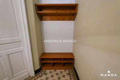 Appartement - 75 m² - 2 pièces