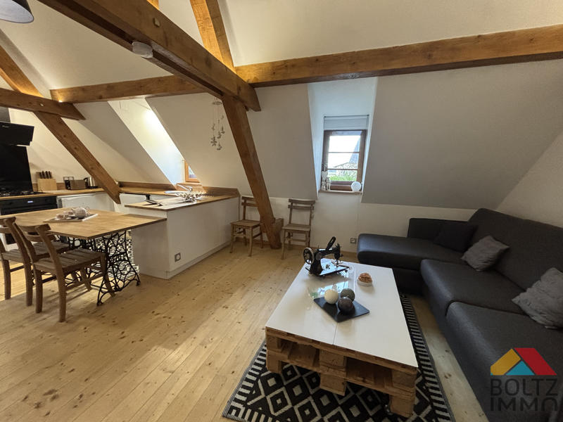 Maison - 266 m² - 8 pièces