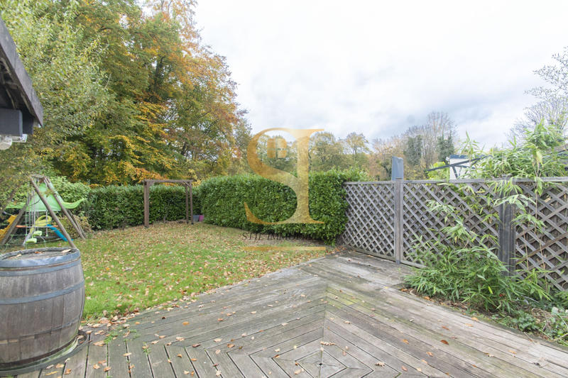 Maison - 94 m² - 5 pièces