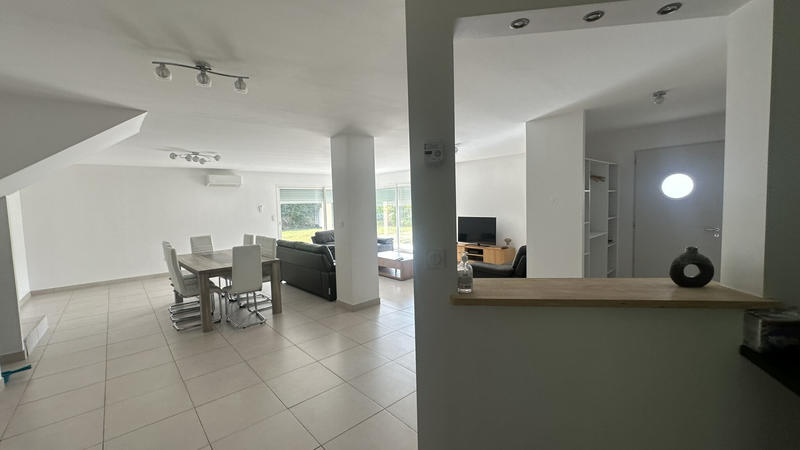 Maison - 167 m² - 5 pièces