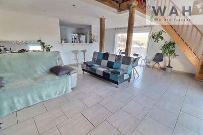 Villa - 291 m² - 9 pièces