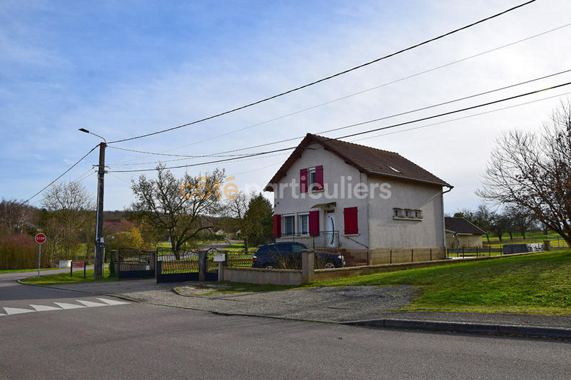 Maison - 93 m² - 4 pièces