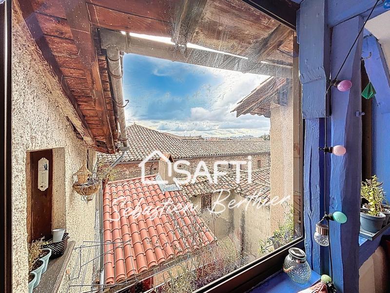 Maison - 210 m² - 7 pièces