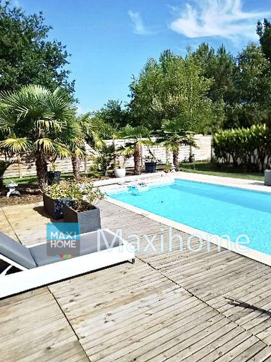 Maison - 106 m² - 5 pièces