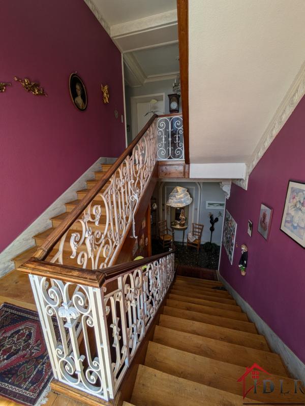 Villa - 270 m² - 12 pièces