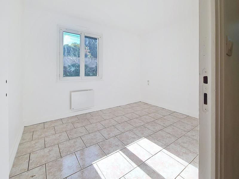 Maison - 93 m² - 5 pièces