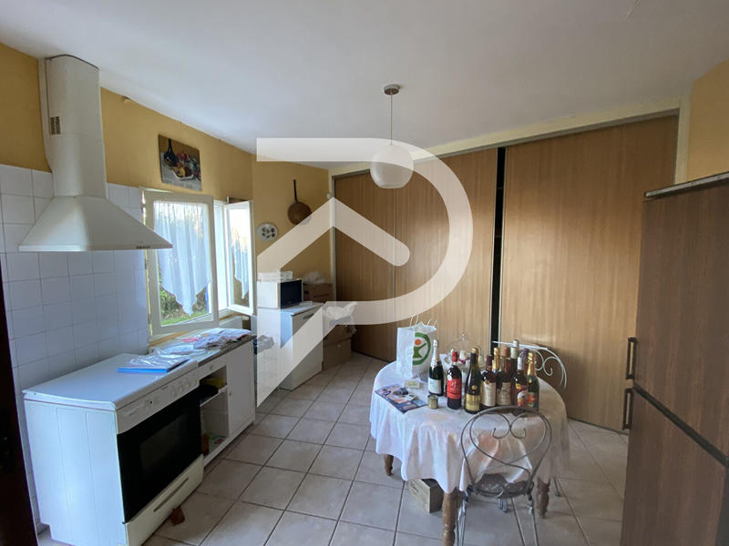 Maison - 205 m² - 7 pièces