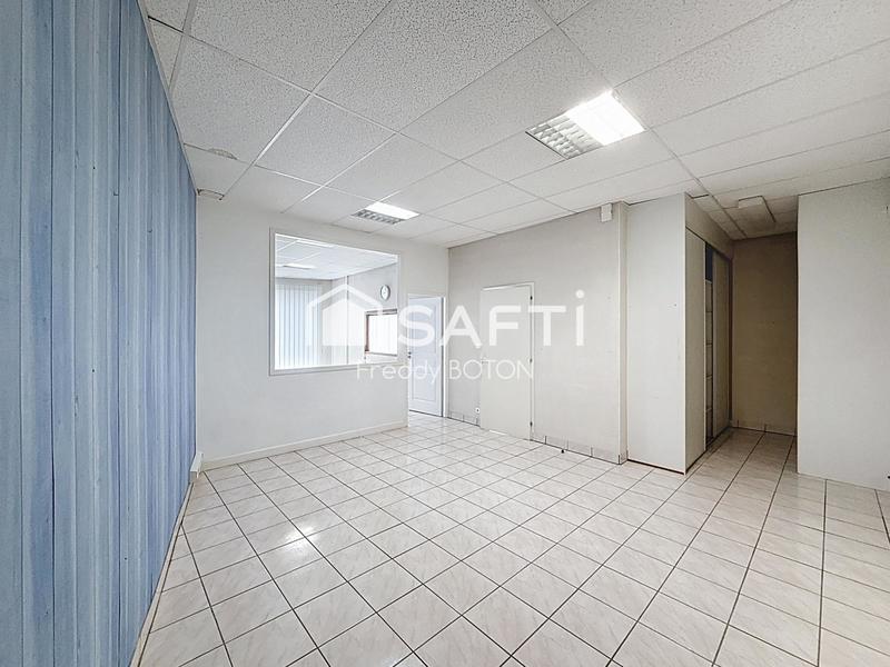 Local commercial - 187 m² - 4 pièces