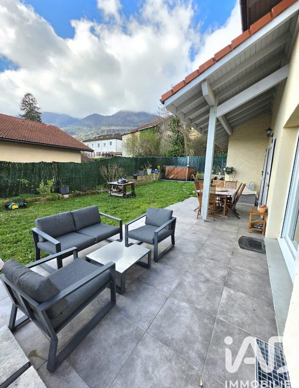 Maison - 103 m² - 5 pièces