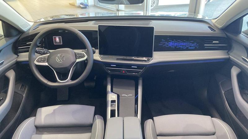 Volkswagen Passat 1.5 eTSI Opf 150 Dsg7 Elegance