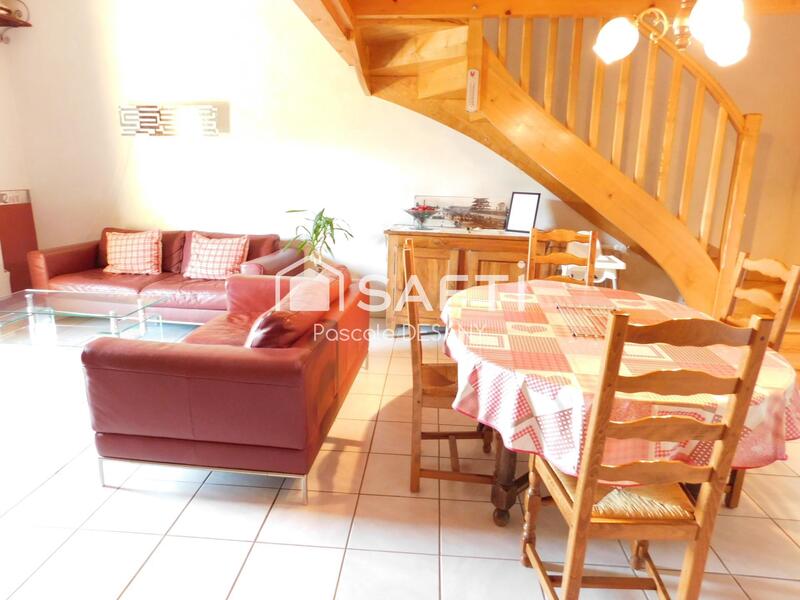 Maison - 245 m² - 12 pièces