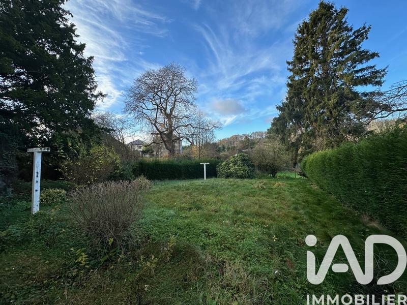 Maison - 186 m² - 8 pièces