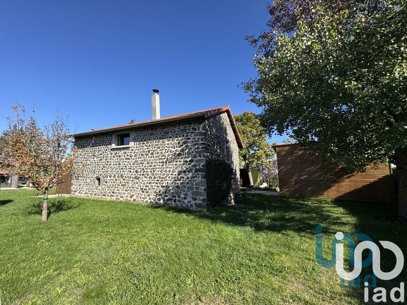 Maison - 210 m² - 7 pièces