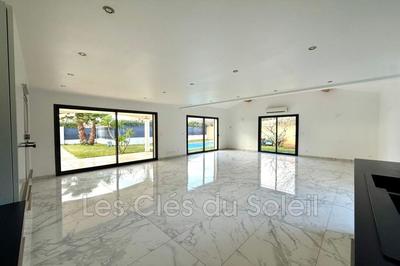 Villa - 142 m² - 6 pièces