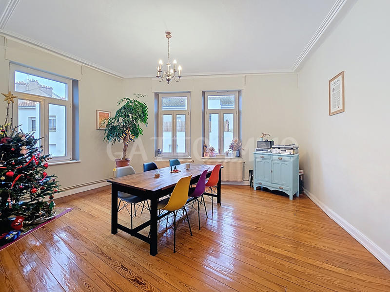 Appartement - 153 m² - 4 pièces