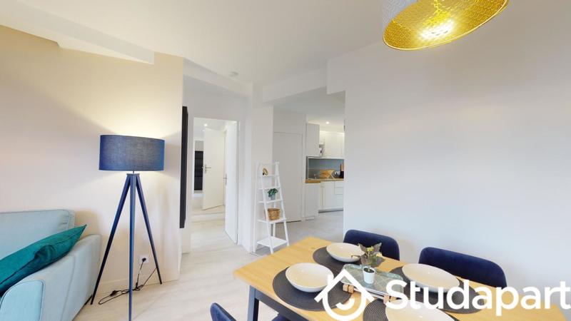 Chambre - 13 m² - 1 pièce