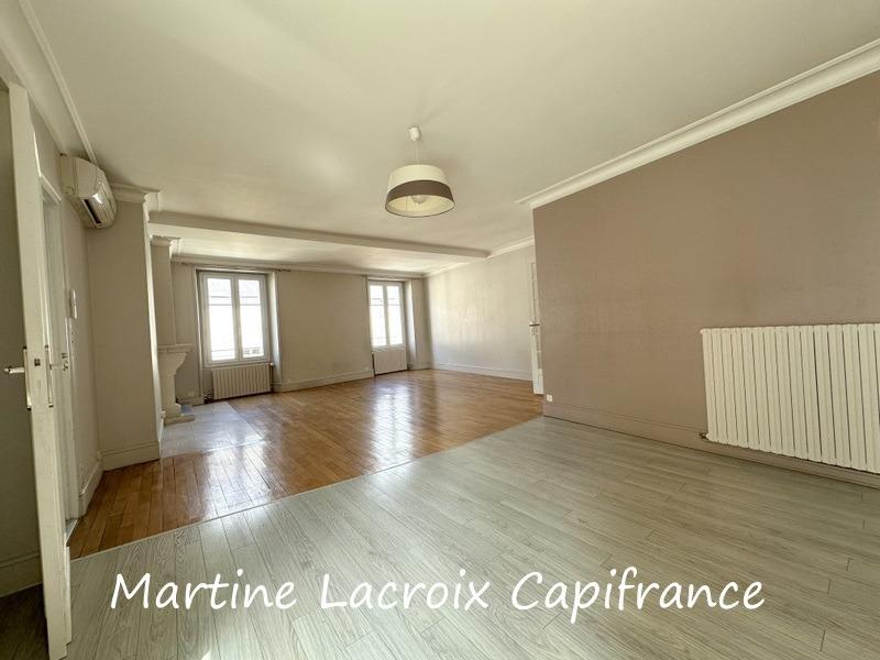 Immeuble - 253 m² - 13 pièces