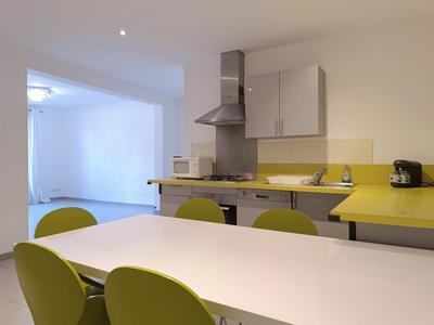 Appartement - 83 m² - 3 pièces