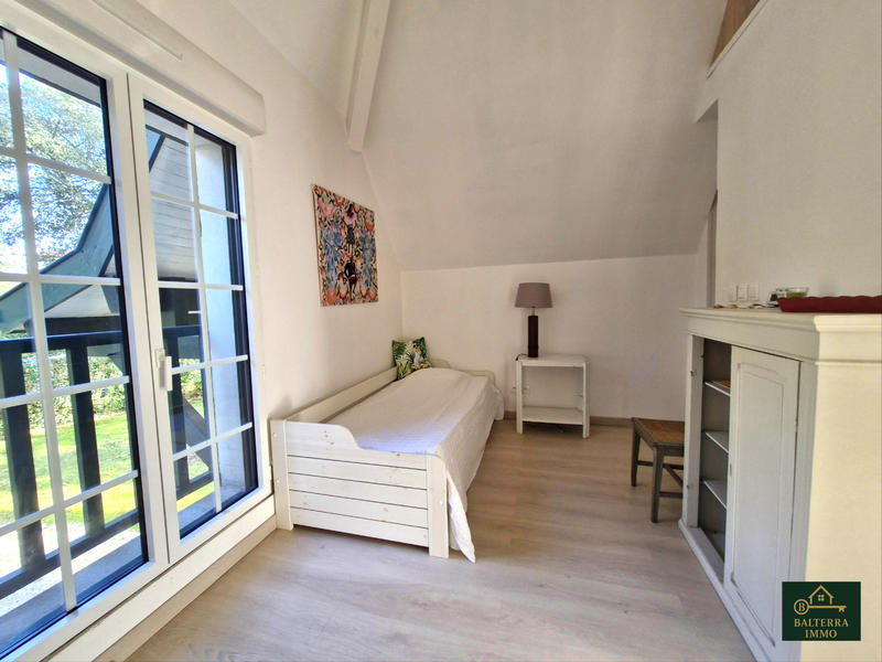 Propriété - 193 m² - 8 pièces
