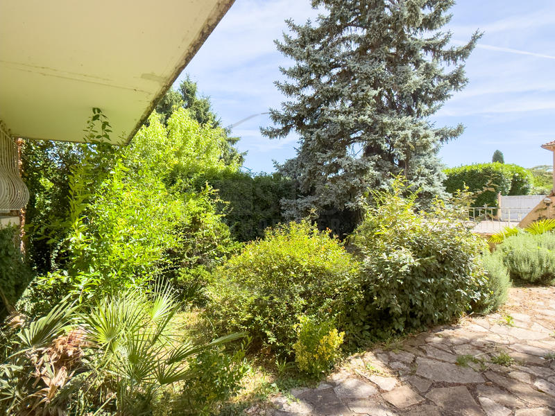 Maison - 147 m² - 6 pièces