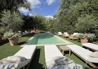 Villa - 180 m² - 7 pièces