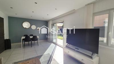 Maison - 96 m² - 5 pièces