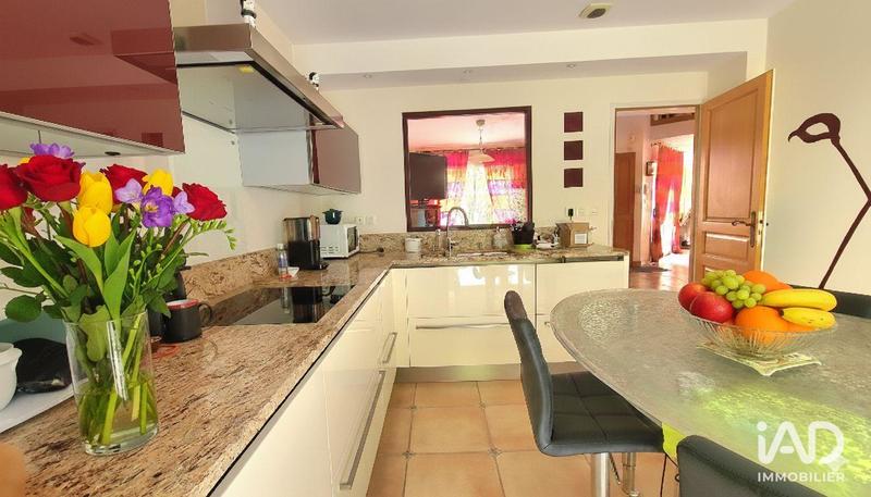 Maison - 190 m² - 7 pièces