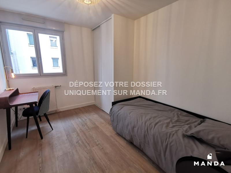 Chambre - 11 m² - 4 pièces