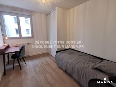 Chambre - 11 m² - 4 pièces
