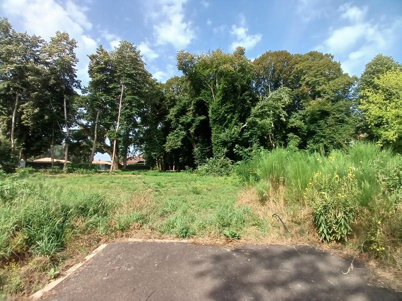 Terrain constructible - 949 m²