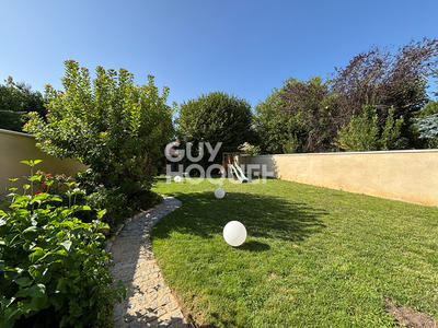 Maison - 139 m² - 5 pièces