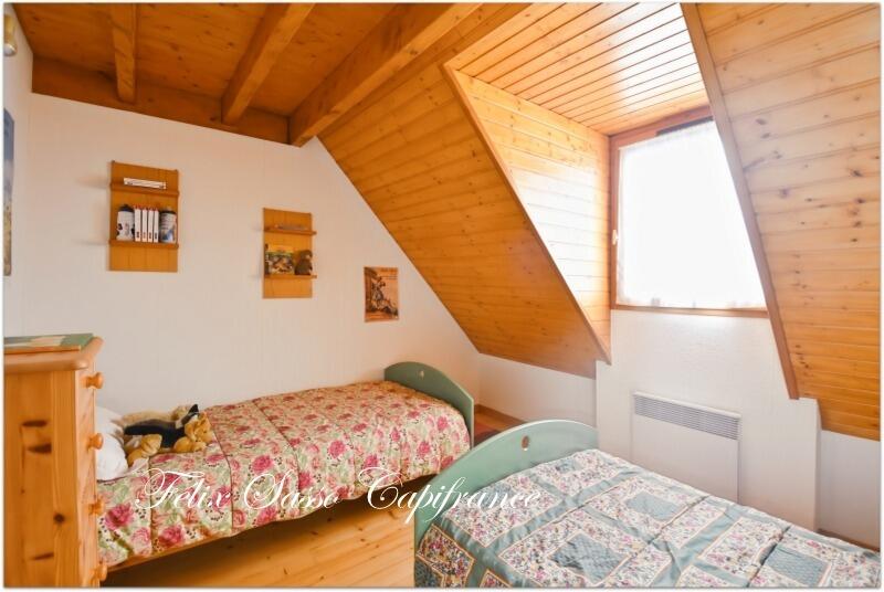 Maison - 89 m² - 5 pièces