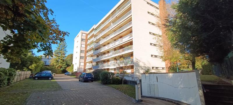 Appartement - 103 m² - 5 pièces